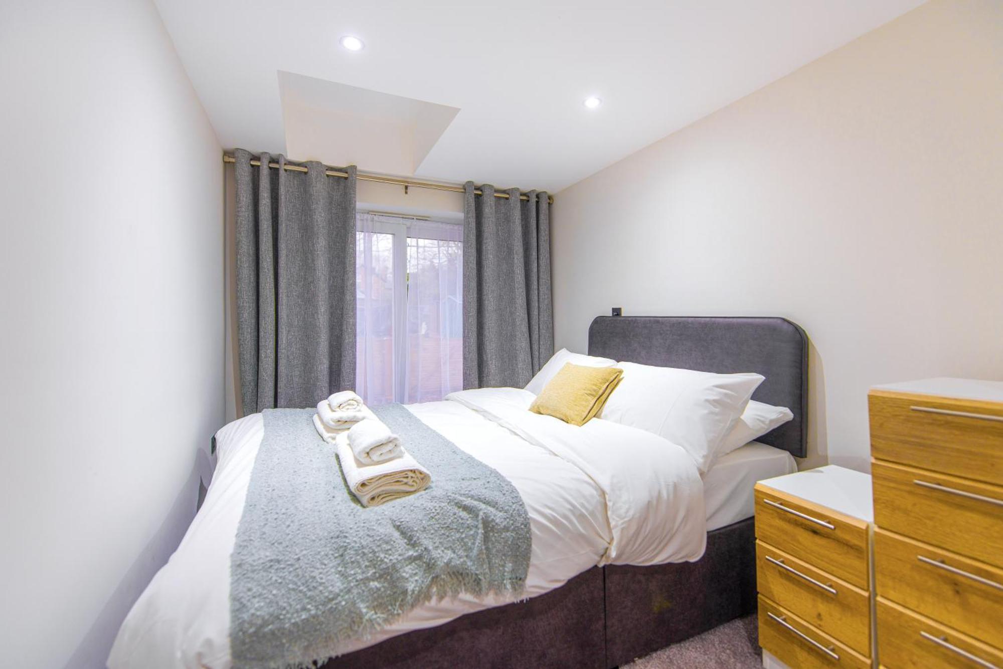 Aparthotel Ealing Residency Londyn Zewnętrze zdjęcie