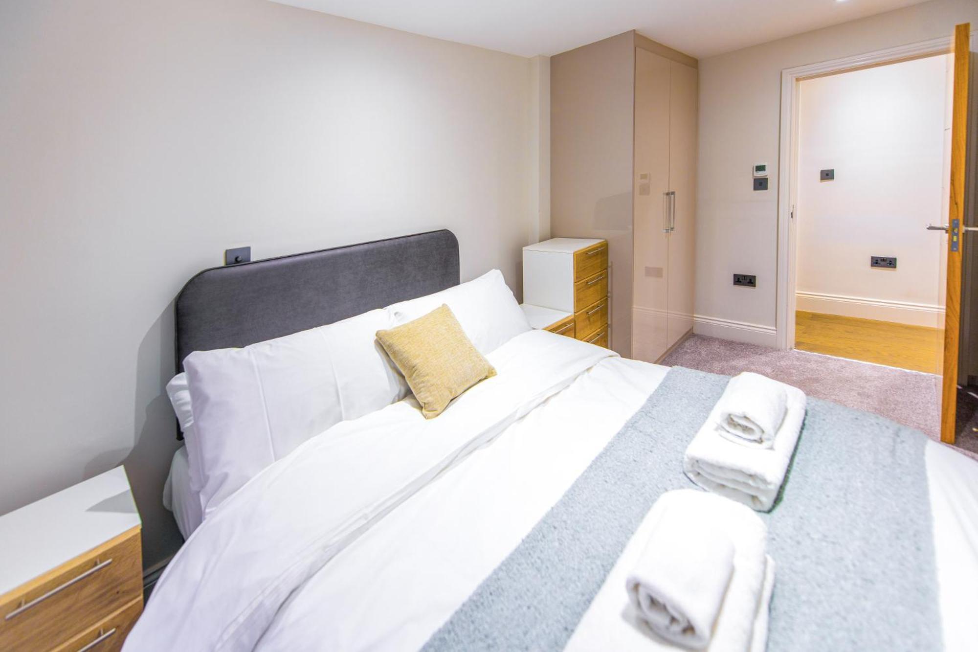 Aparthotel Ealing Residency Londyn Zewnętrze zdjęcie
