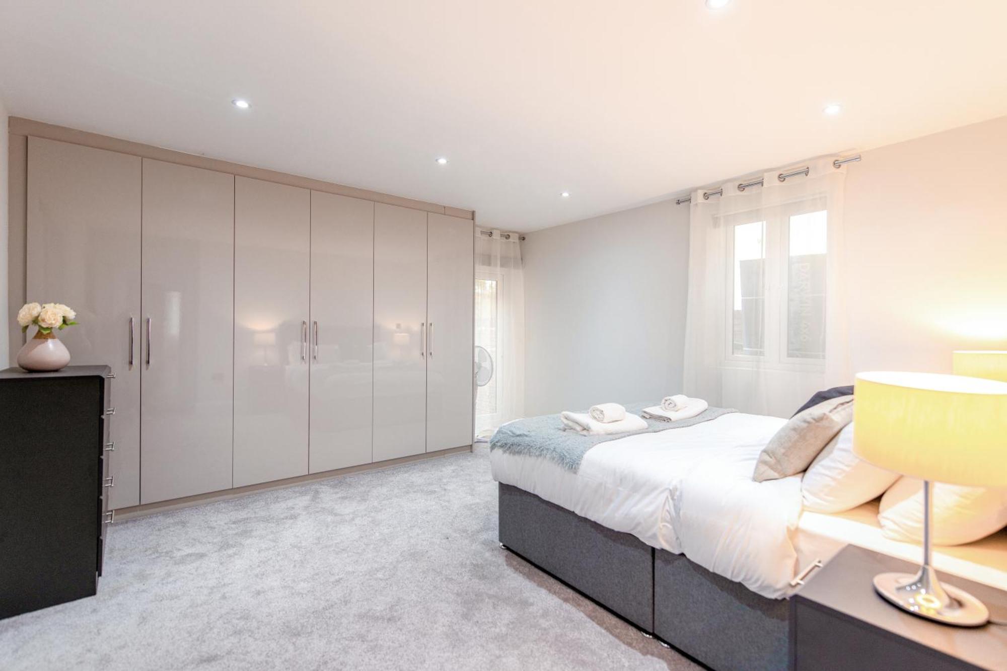 Aparthotel Ealing Residency Londyn Zewnętrze zdjęcie